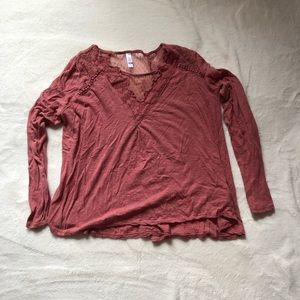 Long sleeve top